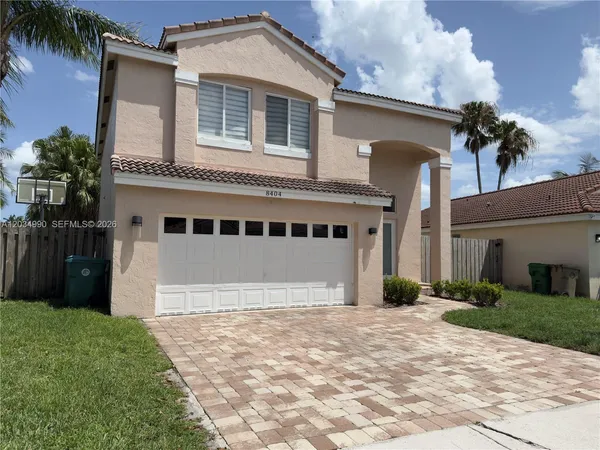 $700,000 | 8404 Southwest 42nd Court, Davie, FL 33328