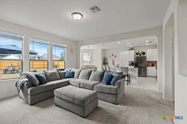 $2,450 | 328 Harvest Fields, New Braunfels, TX 78130