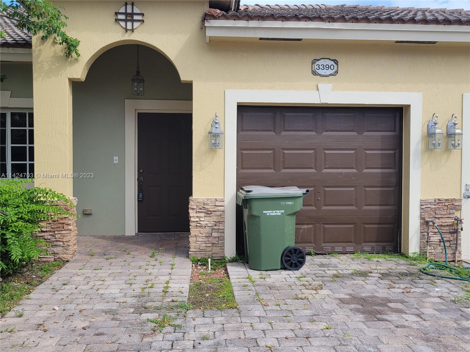 a view of a door of the house