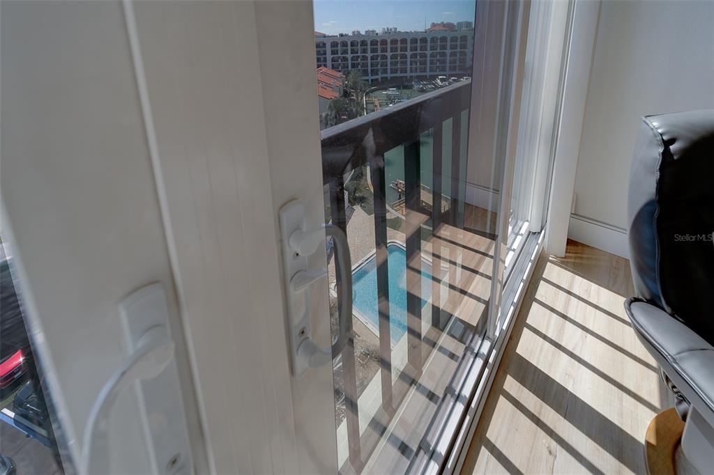 255 Dolphin Point, Unit 802 Clearwater Beach, FL 33767 - Photo 10 of 41