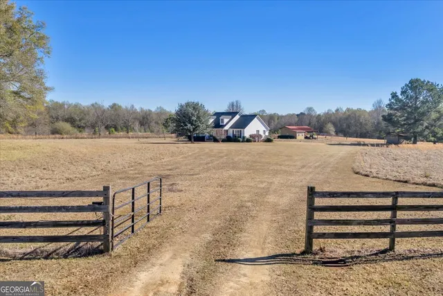 $399,000 | 406 Horseshoe Bend Road, Montezuma, GA 31063