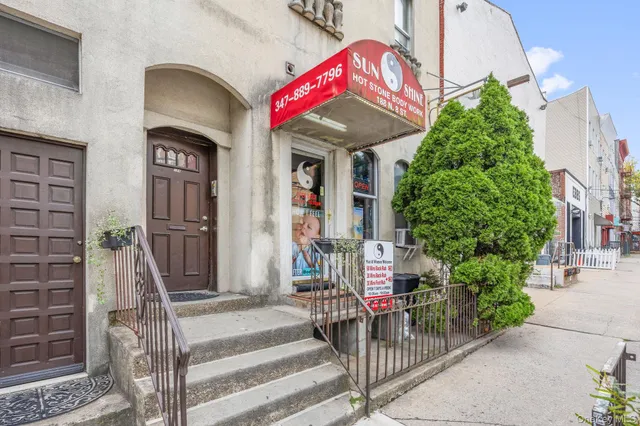 $3,275,000 | 188 North 8th Street | Williamsburg