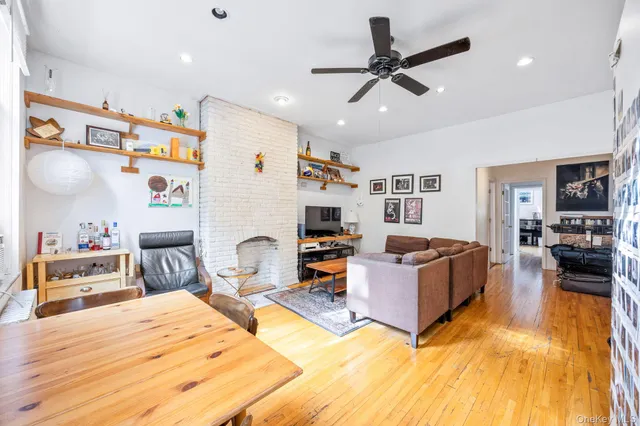 $3,275,000 | 188 North 8th Street | Williamsburg