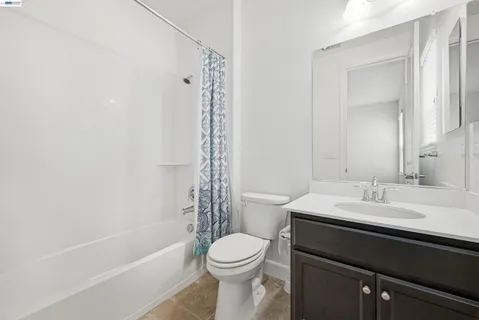 $999,000 | 4634 Mckenzie Avenue, Tracy, CA 95377