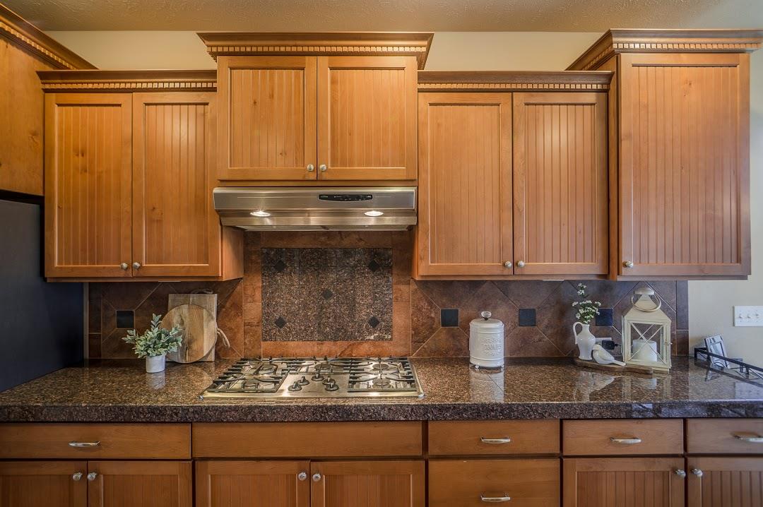 2108 South Meadowview Road Greenacres, WA 99016 - Photo 12 of 20