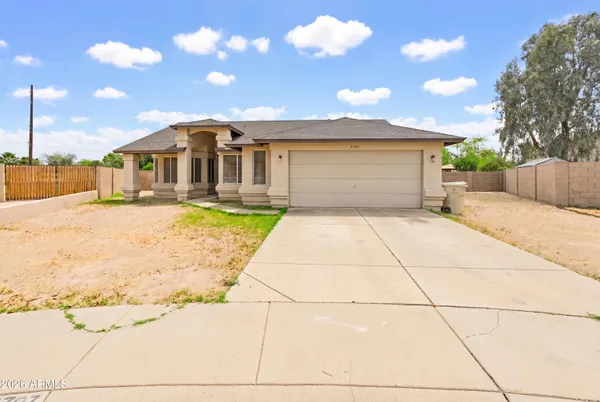 $325,000 | 8307 West McLellan Road, Glendale, AZ 85305