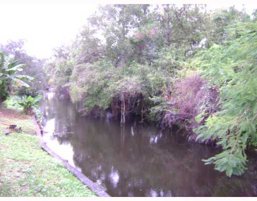 385 Cardinal Trail Stuart, FL 34997 - Photo 2 of 7 Additional Photo