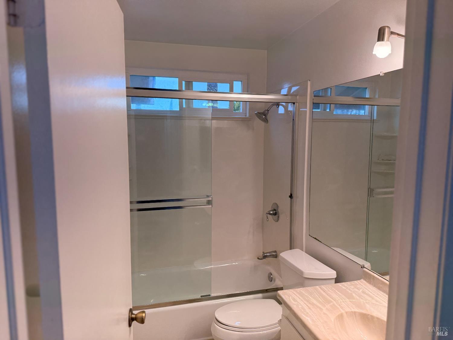 4888 Clayton Road, Unit 31 Concord, CA 94521 - Photo 5 of 17