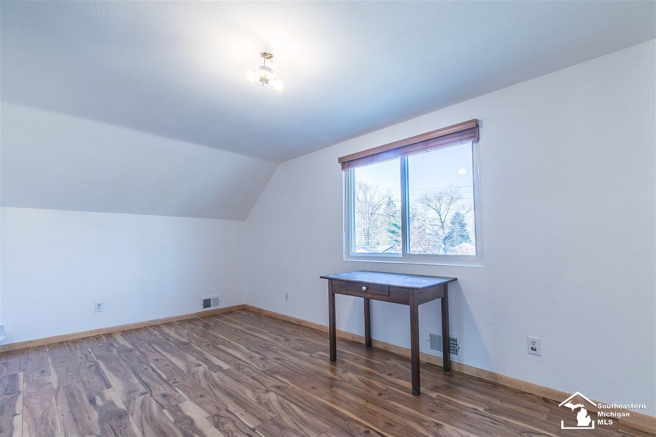 7580 Monroe Road Lambertville, MI 48144 - Photo 13 of 19