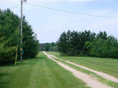 5372 Murphy Lake Road Millington, MI 48746 - Photo 7 of 10 20270655-6.JPG