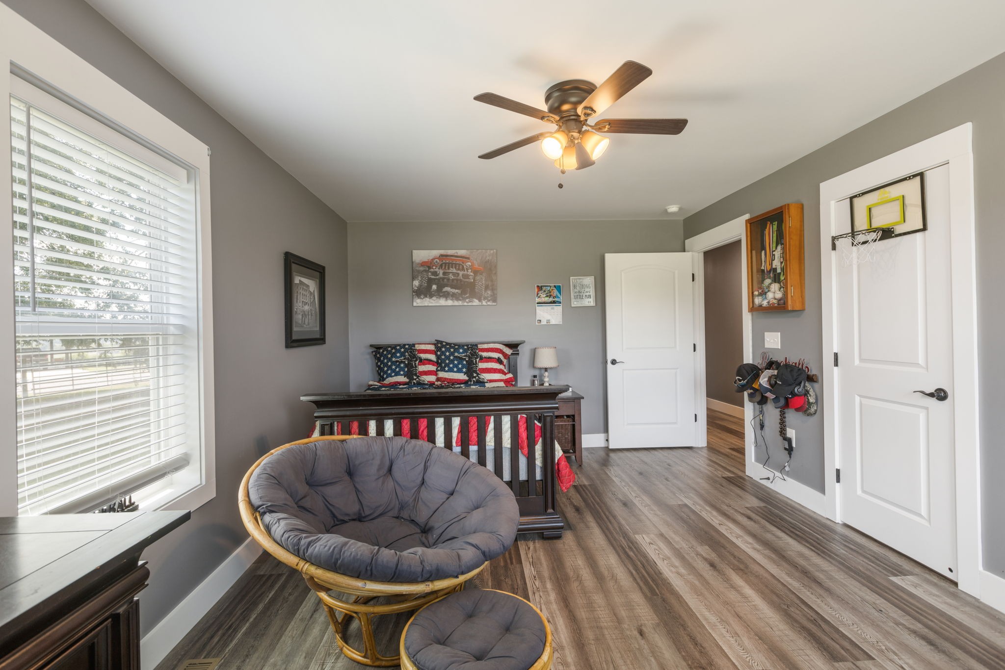 3030 Cherry Corner Road Cornersville, TN 37047 - Photo 38 of 66 a living room with furniture and a window