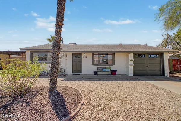 $319,999 | 1725 West Pepper Place, Mesa, AZ 85201