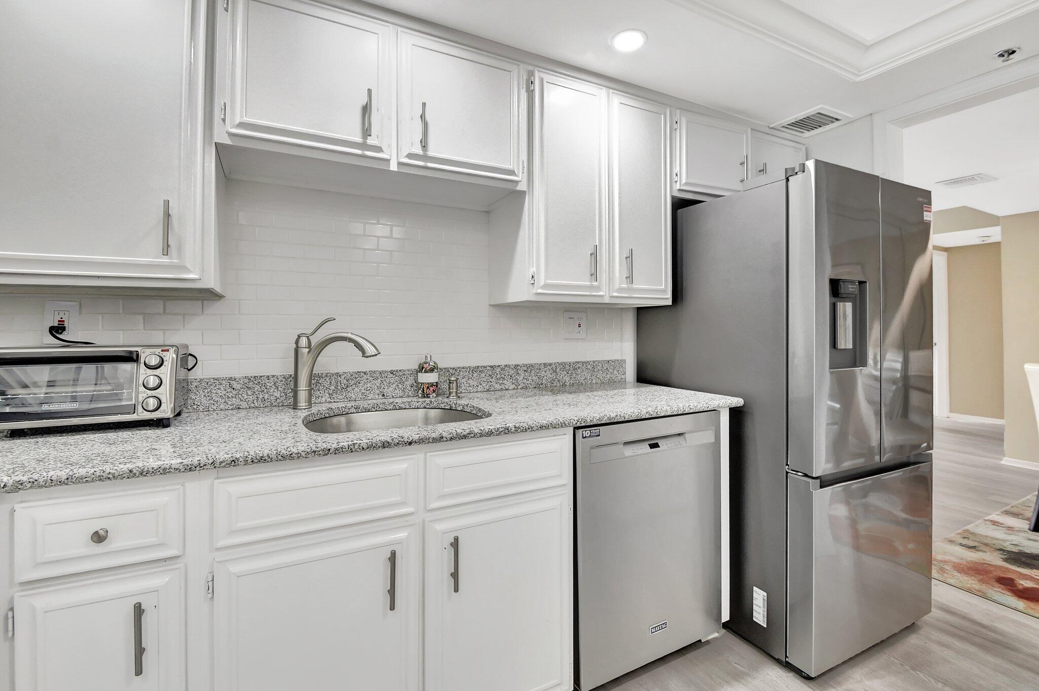 1643 Bridgewood Drive Boca Raton, FL 33434 - Photo 11 of 51 7-web-or-mls-DSC_2666