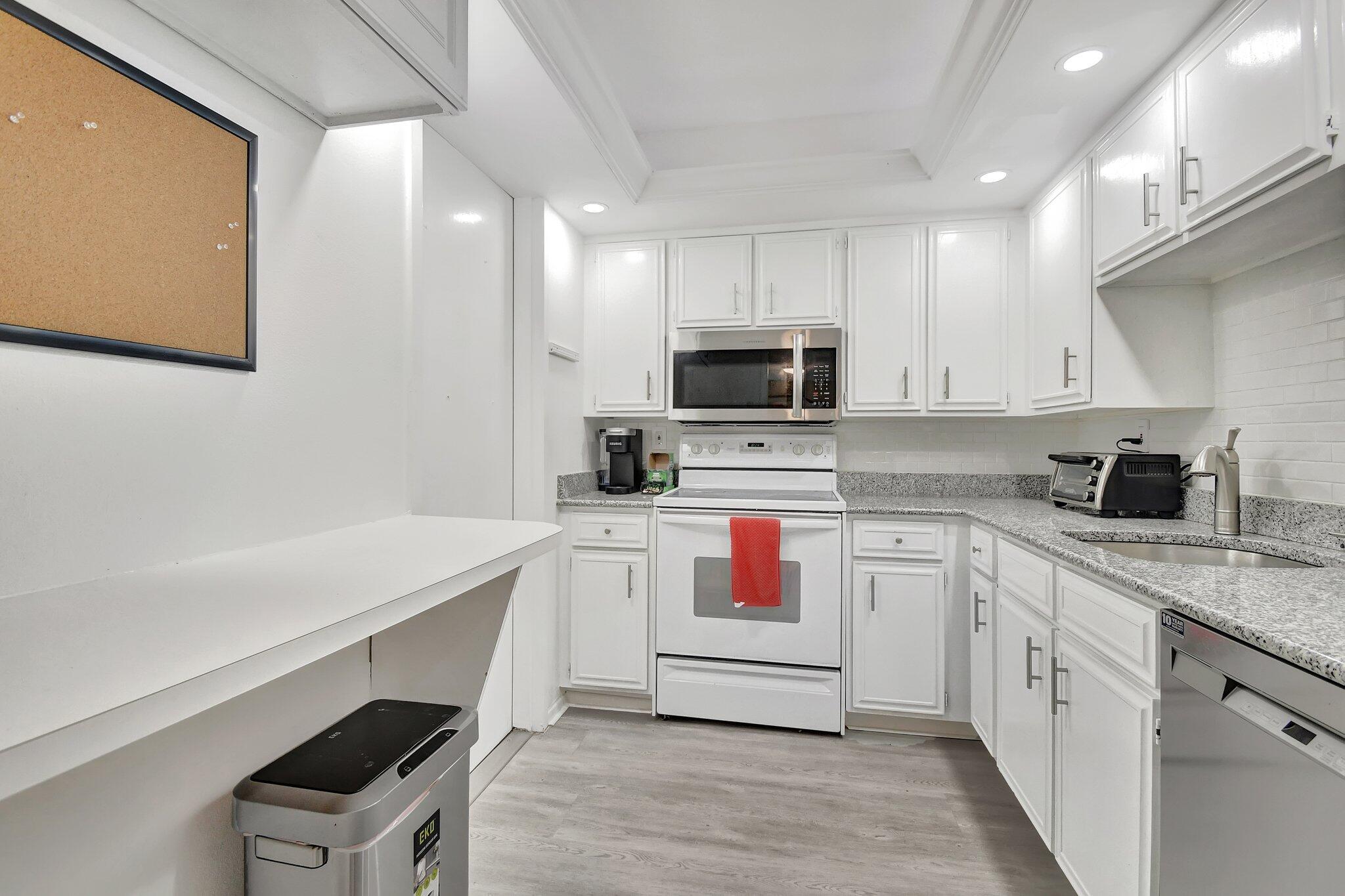 1643 Bridgewood Drive Boca Raton, FL 33434 - Photo 12 of 51 4-web-or-mls-DSC_2651