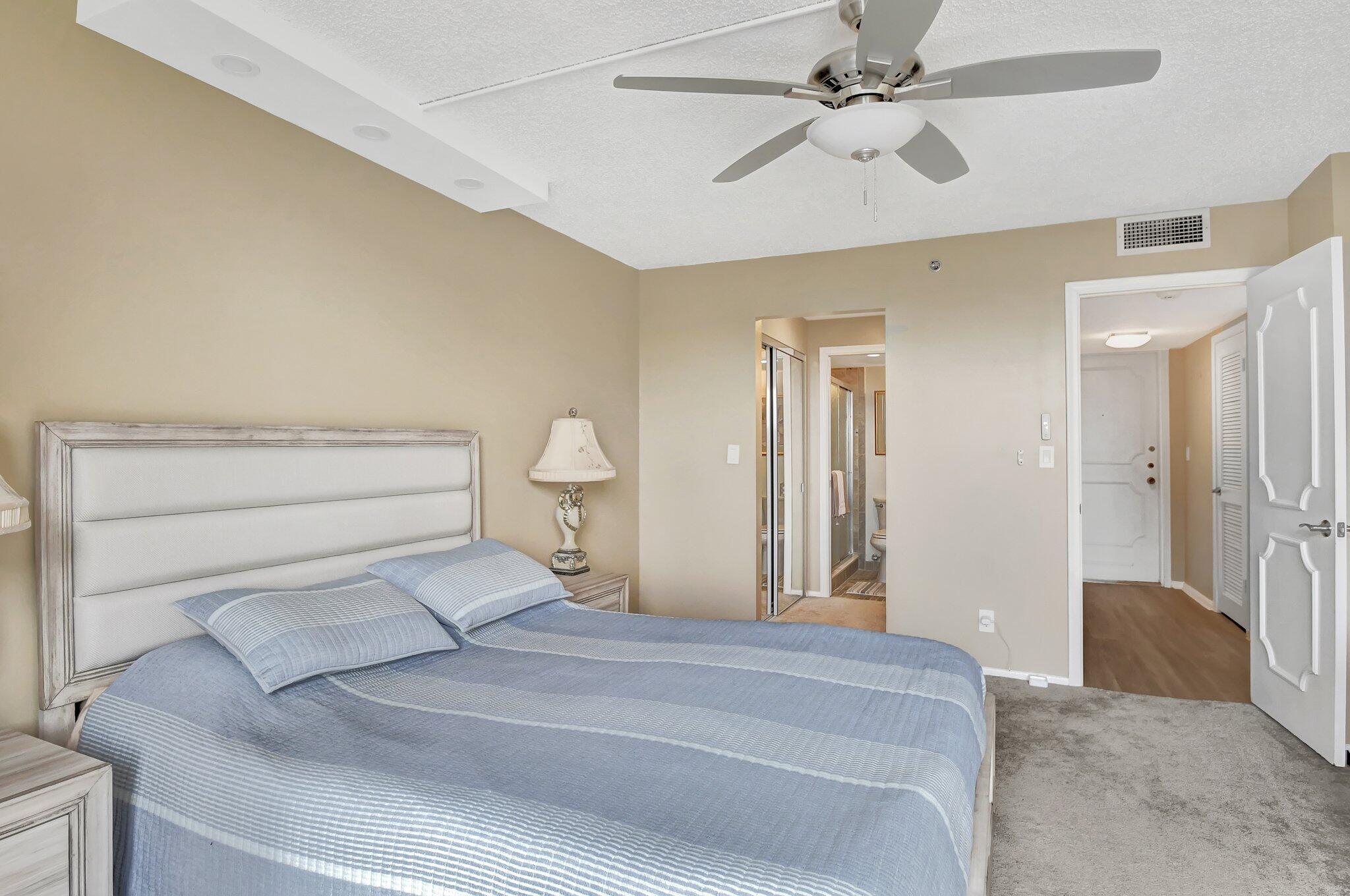 1643 Bridgewood Drive Boca Raton, FL 33434 - Photo 19 of 51 18-web-or-mls-DSC_2611
