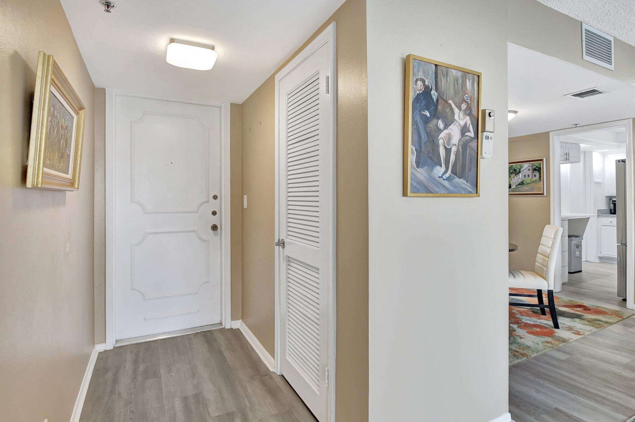 1643 Bridgewood Drive Boca Raton, FL 33434 - Photo 6 of 51 1-web-or-mls-DSC_2601