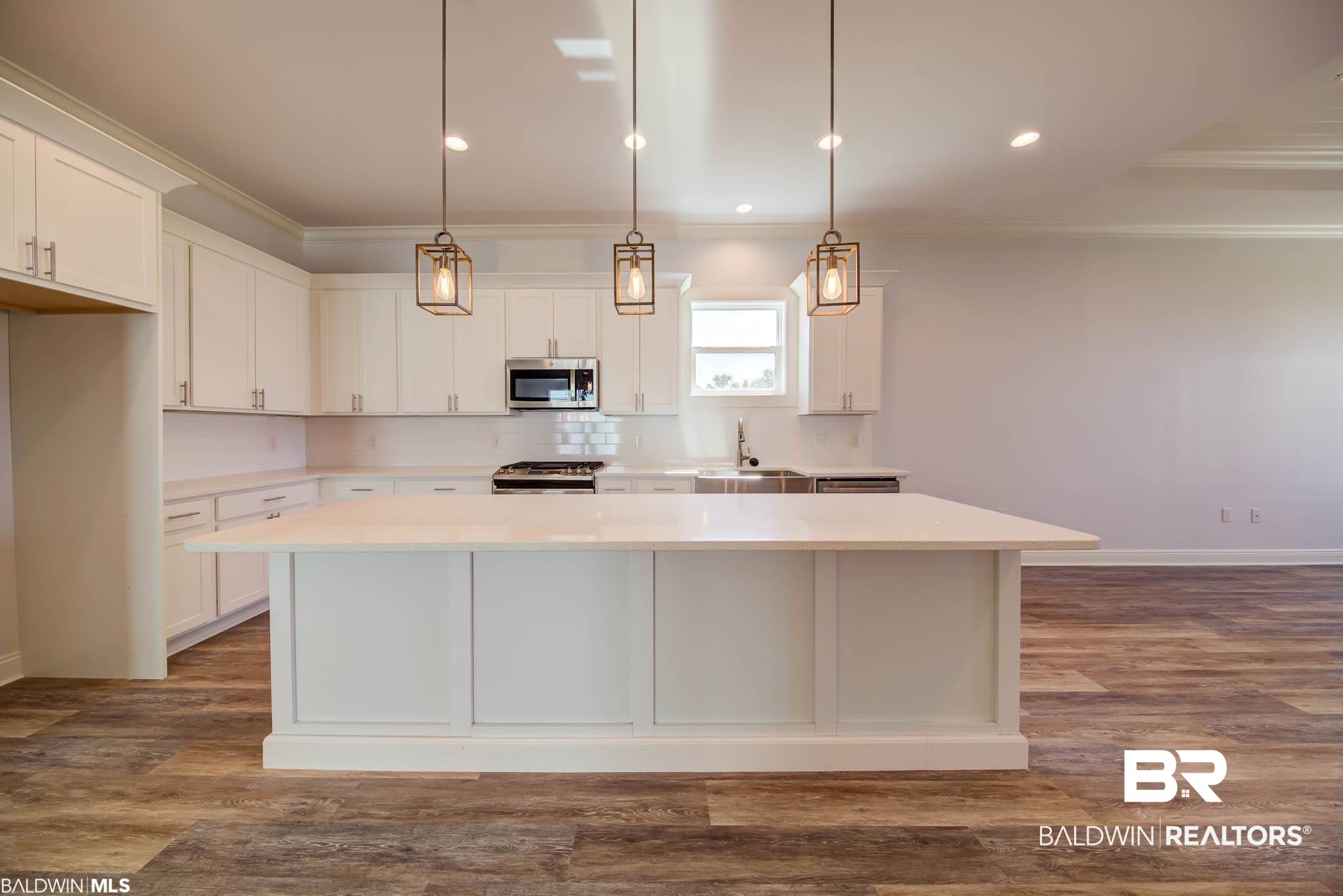 1055 Sunnybell Lane Foley, AL 36535 - Photo 9 of 40 Example