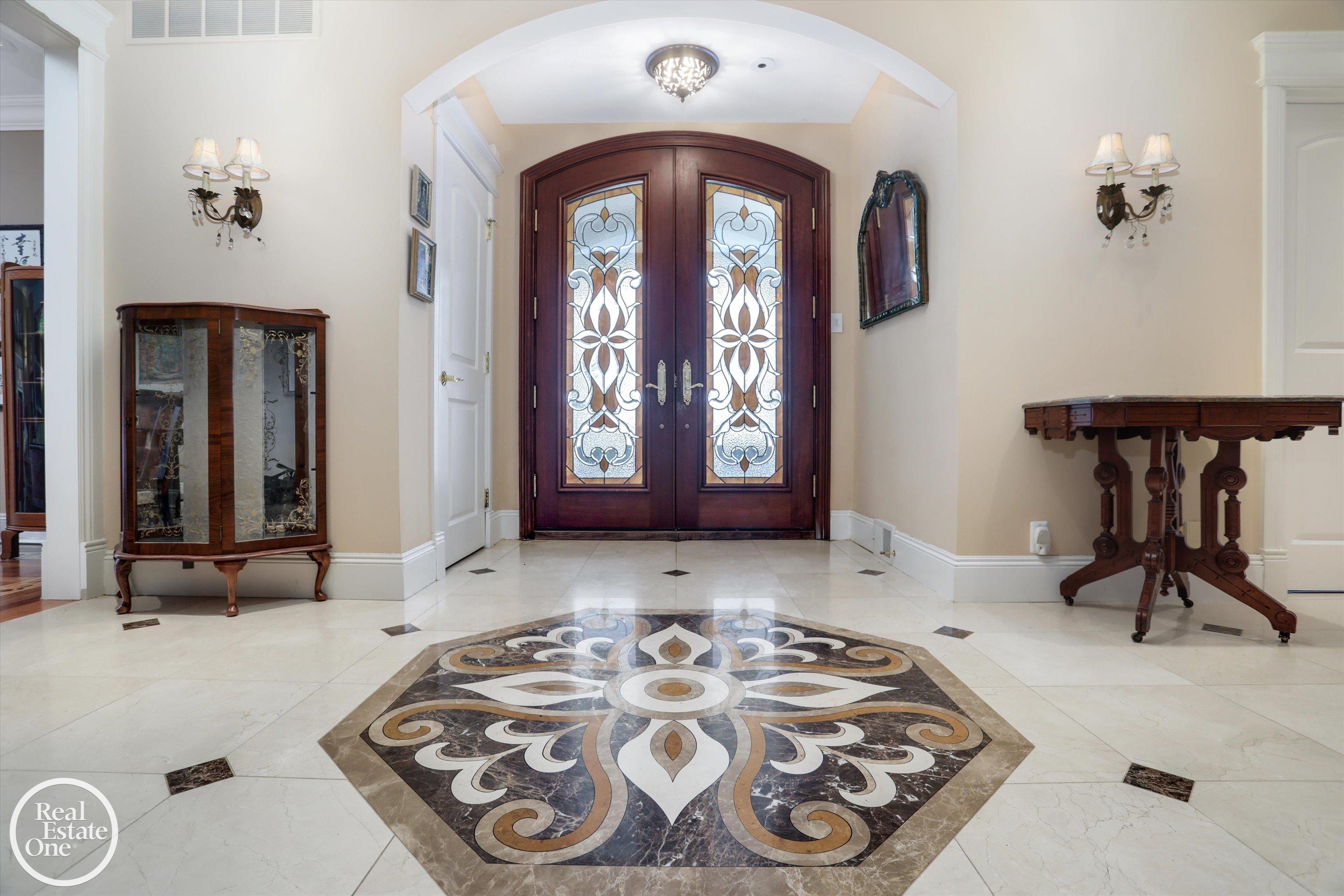 583 Lake Shore Road Grosse Pointe Shores, MI 48236 - Photo 9 of 92