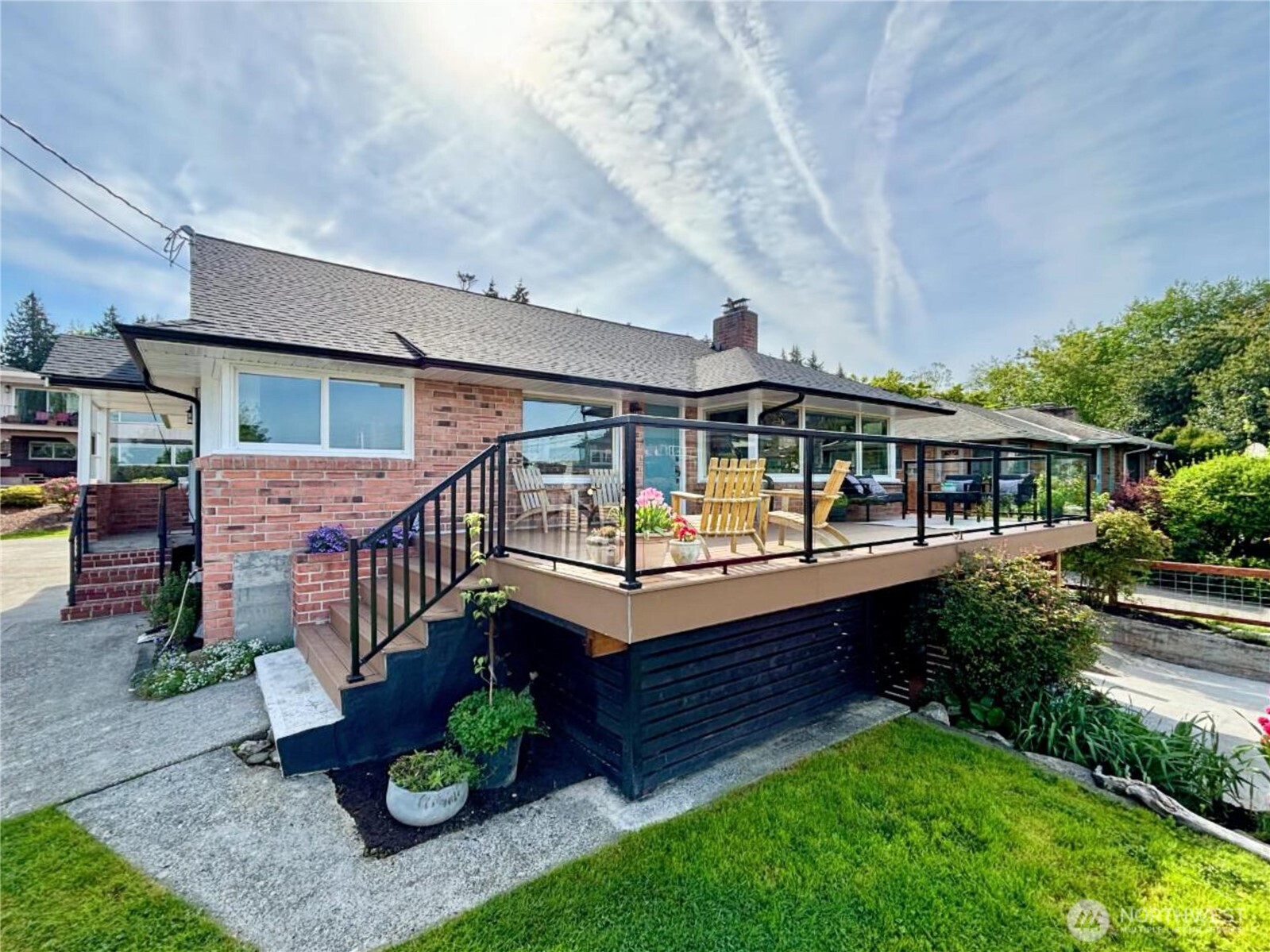 3228 57th Avenue Southwest Seattle, WA 98116 - Photo 1 of 38