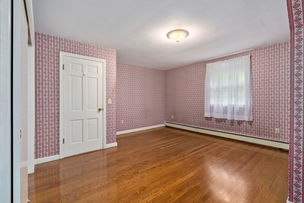 12 Nipmuck Road Paxton, MA 01612 - Photo 13 of 24 Gallery Image 13