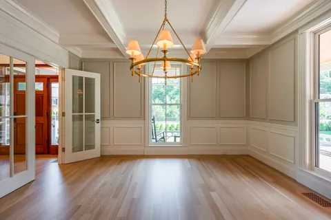 $3,100,000 | 169 Main Street, Wenham, MA 01984