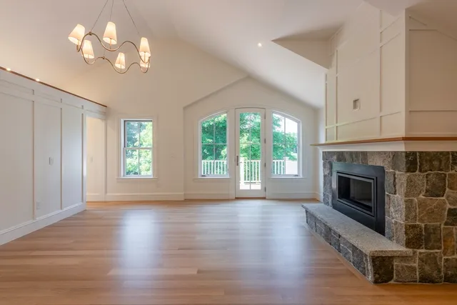 $3,100,000 | 169 Main Street, Wenham, MA 01984