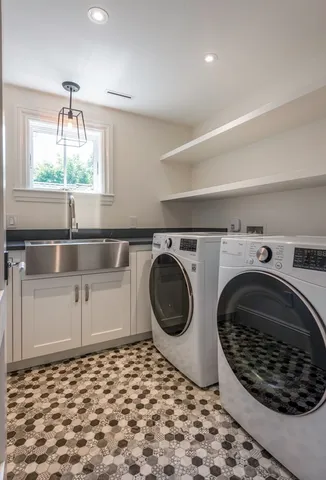 $3,100,000 | 169 Main Street, Wenham, MA 01984