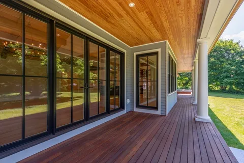 $3,100,000 | 169 Main Street, Wenham, MA 01984