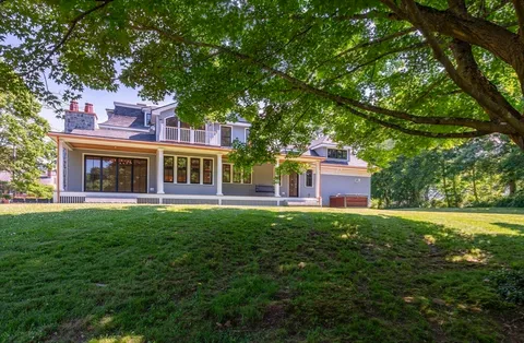 $3,100,000 | 169 Main Street, Wenham, MA 01984