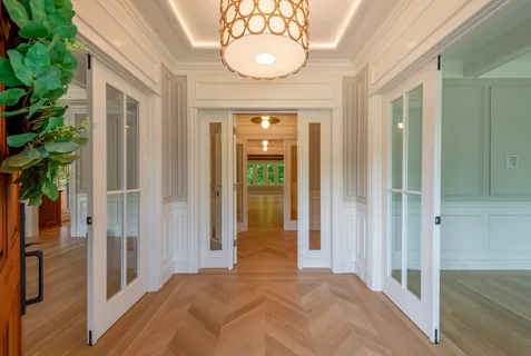 $3,100,000 | 169 Main Street, Wenham, MA 01984