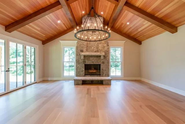 $3,100,000 | 169 Main Street, Wenham, MA 01984