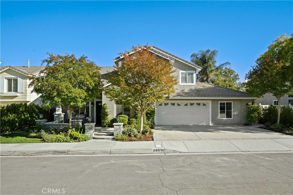 a view of a house with a outdoor space