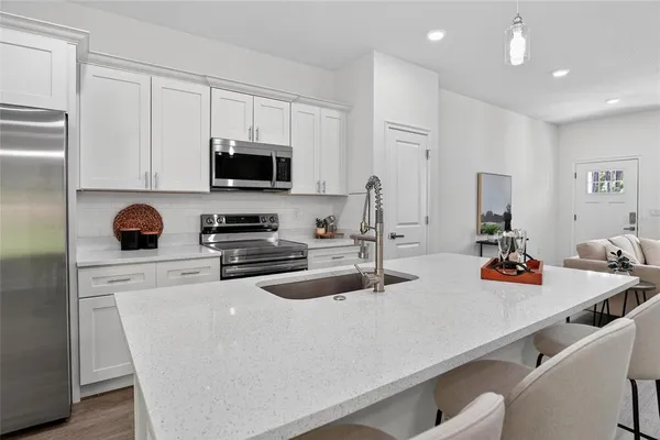 $262,300 | 99 West Goldcoast Place, Dunnellon, FL 34434