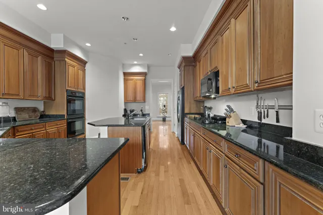 $1,395,000 | 1815 Potomac Greens Drive, Alexandria, VA 22314