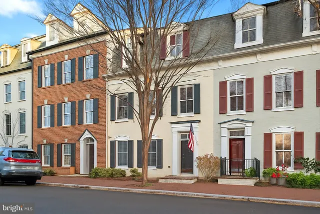 $1,395,000 | 1815 Potomac Greens Drive, Alexandria, VA 22314