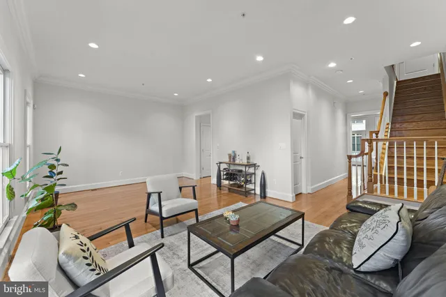 $1,395,000 | 1815 Potomac Greens Drive, Alexandria, VA 22314