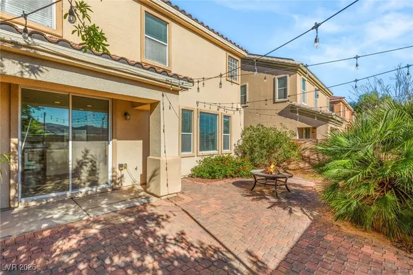 $2,194 | 6247 Sugartree Avenue, Las Vegas, NV 89141