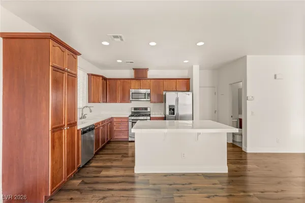 $2,194 | 6247 Sugartree Avenue, Las Vegas, NV 89141