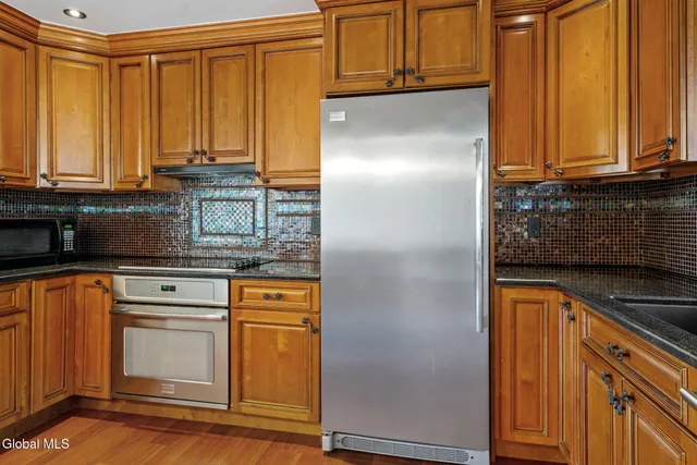 $639,000 | 55 Alpine Drive, Colonie, NY 12110