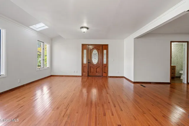 $639,000 | 55 Alpine Drive, Colonie, NY 12110