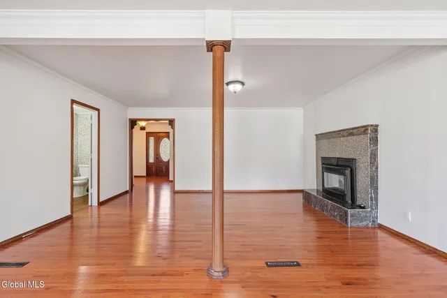 $639,000 | 55 Alpine Drive, Colonie, NY 12110