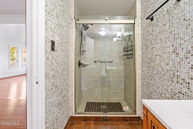 $639,000 | 55 Alpine Drive, Colonie, NY 12110