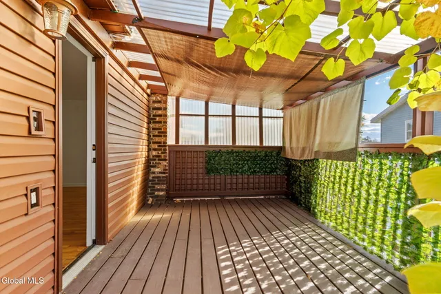 $639,000 | 55 Alpine Drive, Colonie, NY 12110