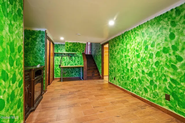 $639,000 | 55 Alpine Drive, Colonie, NY 12110