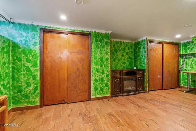 $639,000 | 55 Alpine Drive, Colonie, NY 12110