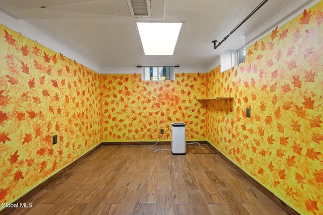 $639,000 | 55 Alpine Drive, Colonie, NY 12110