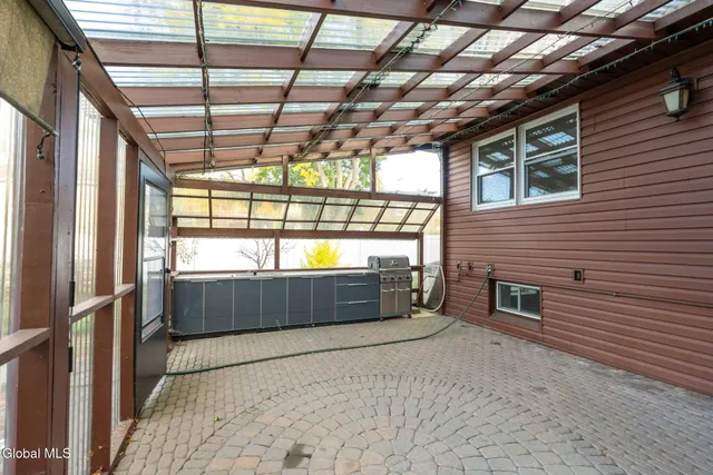 $639,000 | 55 Alpine Drive, Colonie, NY 12110