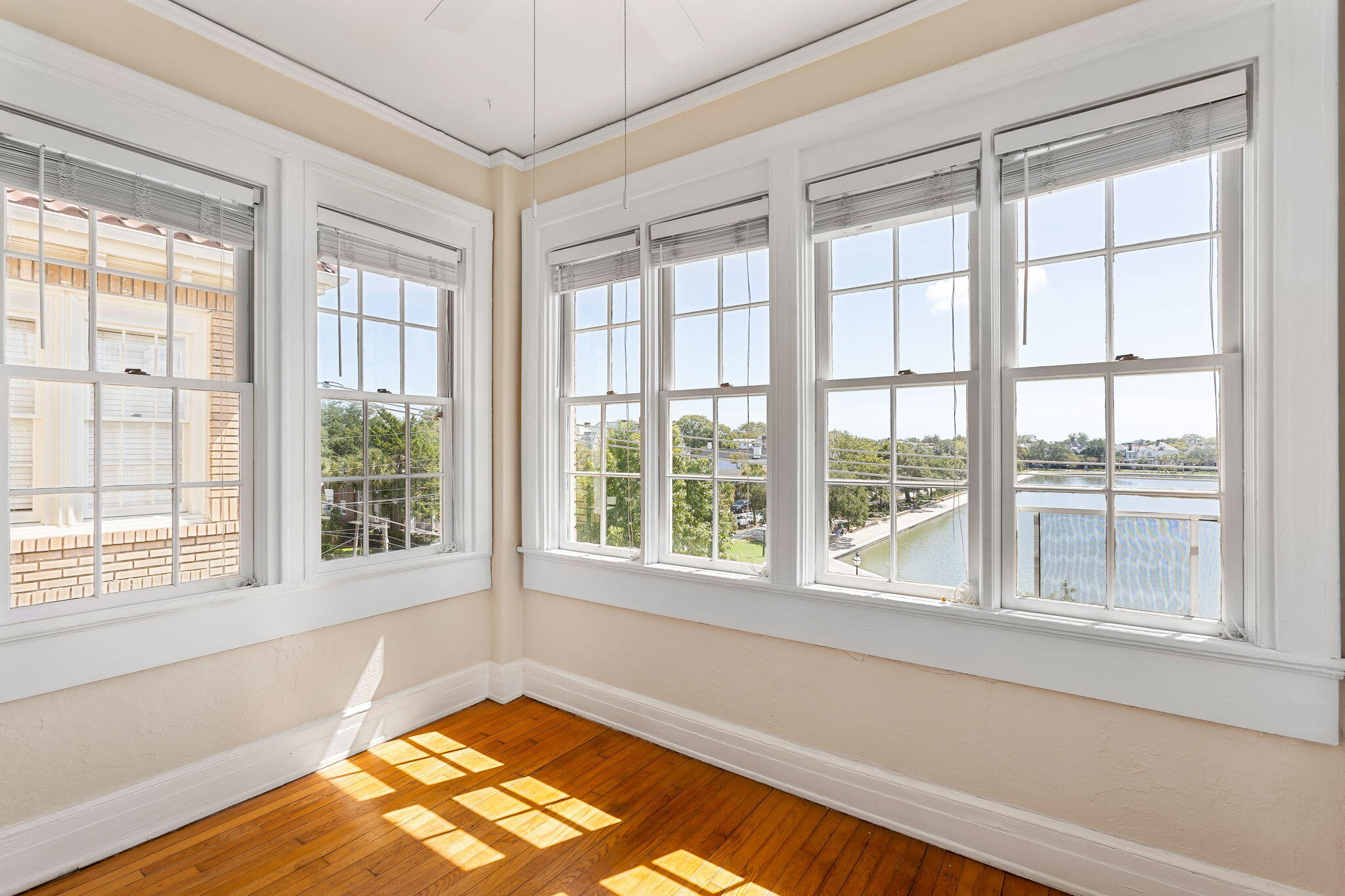 63 Rutledge Avenue, Unit 37 Charleston, SC 29401 - Photo 8 of 20 Sunroom