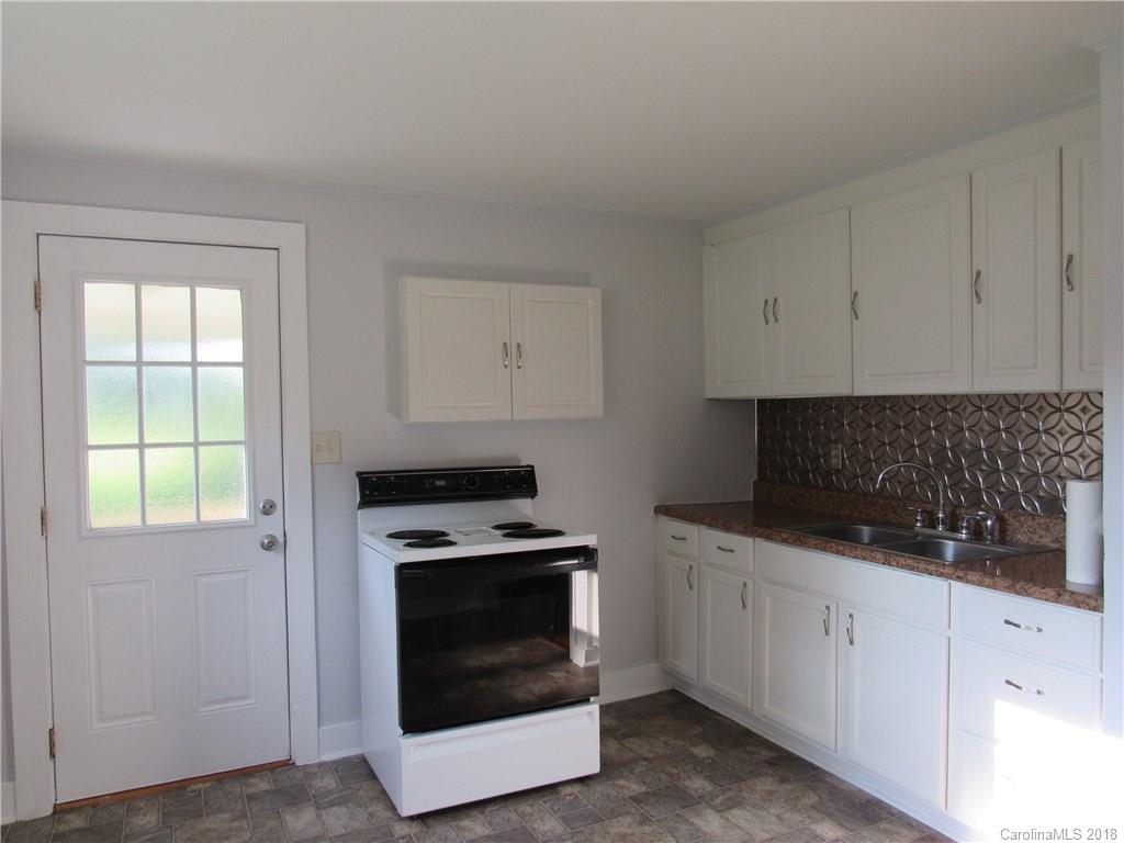3207 Flat Creek Road Lancaster, SC 29720 - Photo 6 of 16 Gallery Image 6