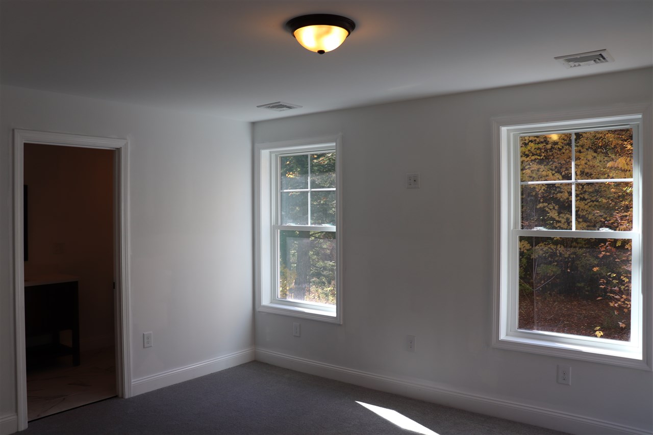 138 Access Road Wakefield, NH 03872 - Photo 5 of 27